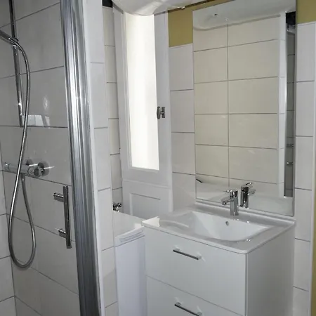 Lumineux Et Confortable Centre 公寓