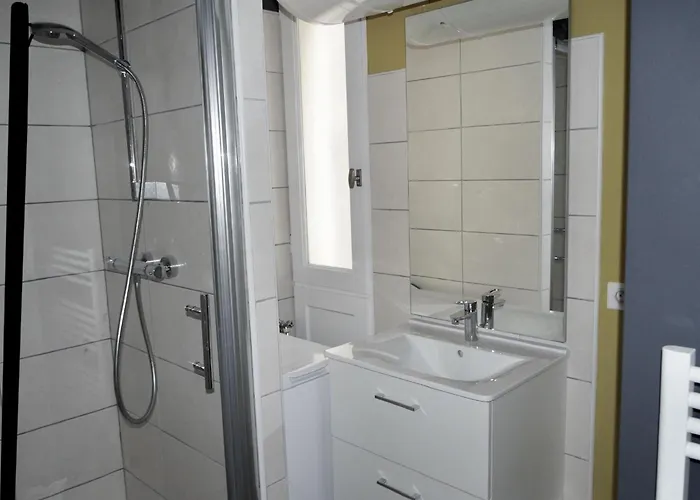 Lumineux Et Confortable Centre 公寓